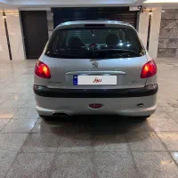 پژو ۲۰۶ مدل ۸۲