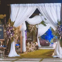 باغ تالار نگین کویر