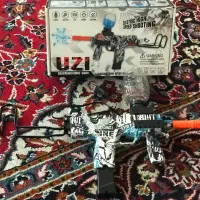 تفنگ ژله ای UZI