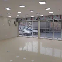 رهن اجاره مغازه 170متر ا ثامن العمه|اجارهٔ مغازه و غرفه|قم, دروازه چوبی|دیوار