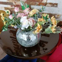 گل و گلدان مصنوعی