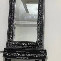 آینه و میز