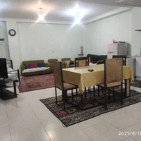 ساختمان ۳ طبقه مجزامبله|اجارهٔ کوتاهمدت آپارتمان و سوئیت|بندرعباس, |دیوار