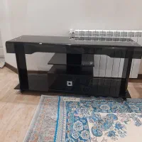 میز تلویزیون مشکی در حد نو