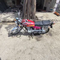 موتور سیکلت پیشتاز