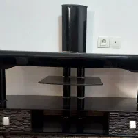 زیرتلوزیون شیشه ای
