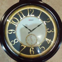 ساعت دیواری