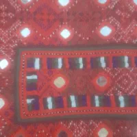 اینه میدوزم