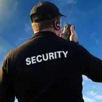 استخدام نیروی حراست و خدمات