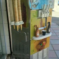 دستگاه بستنی قیفی