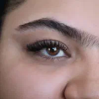 آفر اکستنشن مژه تخصصی|خدمات آرایشگری و زیبایی|شیراز, کرونی(خاتونک)|دیوار