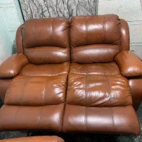 مبل ریلکسی چرم واقعا طبیعی (مالزی)|مبلمان خانگی و میز عسلی|تهران, پاسداران|دیوار