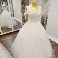 لباس فروشی عروس|لباس|یزد, |دیوار