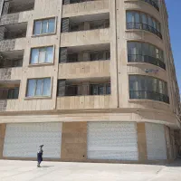 مغازه ۲۰۰ متری از ما کار از شما