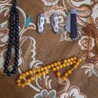 چاقو و تسبیح