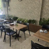 نیروی کار بازنشسته رستوران شیفت صبح