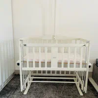 گهواره و تخت کنار مادر|تخت و صندلی بچه|چالوس, |دیوار