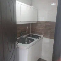 شرکت-تجاری-و-مطب-پزشکی-سندار-در-چله-خانه