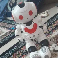 ربات، کنترلی و آواز خان