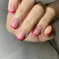 کاشت ناخن با قیمت اقتصادی