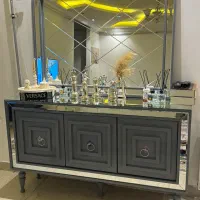 ایینه کنسول در حد نو کاملا سالم و استفاده نشده