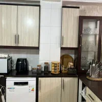 کابینت دست دوم بهمراه هود و گاز و سینک