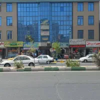 آپارتمان ۸۵متری دوخوابه موقعیت اداری روبه بلوار