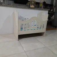 تخت نوزاد