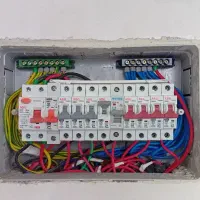 جذب کارآموز و نیرو برقکار