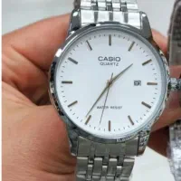 ساعت صفحه سفید درحد نو