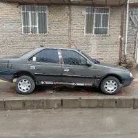 یک عدد پژو GLX 2000 cc تک سوز