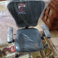 4 عدد صندلی کامپیوتر کاملاً سالم