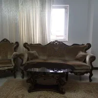 مبل ۹نفره همراه غذاخوری ۸نفره در حد نو