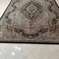 دو عدد فرش ۹ متری در حد نو