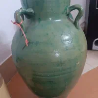 کوزه قدیمی|کلکسیون اشیاء عتیقه|خرم‌آباد, |دیوار