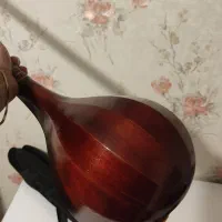 سه تار عظیمی پنجه قنبری|سازهای سنتی|تهران, فلسطین (میدان انقلاب)|دیوار