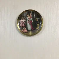 بشقاب دیوارکوب