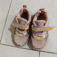 صندل و کفش و کتانی دخترانه|کفش و لباس بچه|قرچک, پارس سرام|دیوار