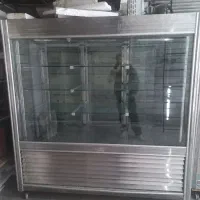 یخچال ایستاده ویترینی.شیر سرد کن