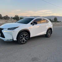 لکسوس ان ایکس ۲۰۰ توربو