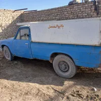 نیسان وانت مدل۸۱