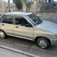 ماشین۱۳۲نقره ای