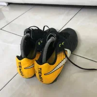 استوک فوتبال|کیف، کفش، کمربند|اندیشه, اندیشه فاز ۵|دیوار