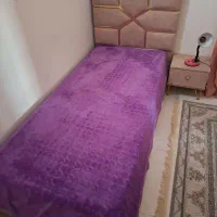 تخت یک نفره سالم به همراه میز ارایش و پاتختی و تشک|تخت و سرویس خواب|اسلام‌شهر, شهرک محمدیه|دیوار