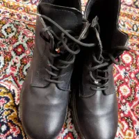 پوتین و کتانی|کیف، کفش، کمربند|اردبیل, |دیوار