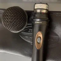 میکروفن حرفه‌ای‌ ارجینال شرکتی|سیستم صوتی خانگی|تبریز, |دیوار