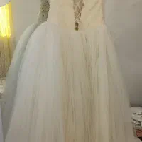 لباس عروس  دکلته|لباس|ساری, |دیوار