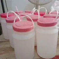 بانکه دبه ، پیت پلاستیکی