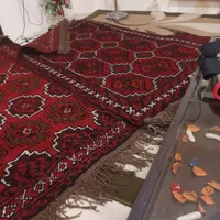 قالیچه دست بافت همه رنگ ومدل توافقی است