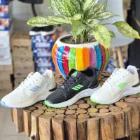 حراج کتونی های شیک و باکیفیت (کفش لوکس پاسداران(|کیف، کفش، کمربند|حمیدیا, |دیوار